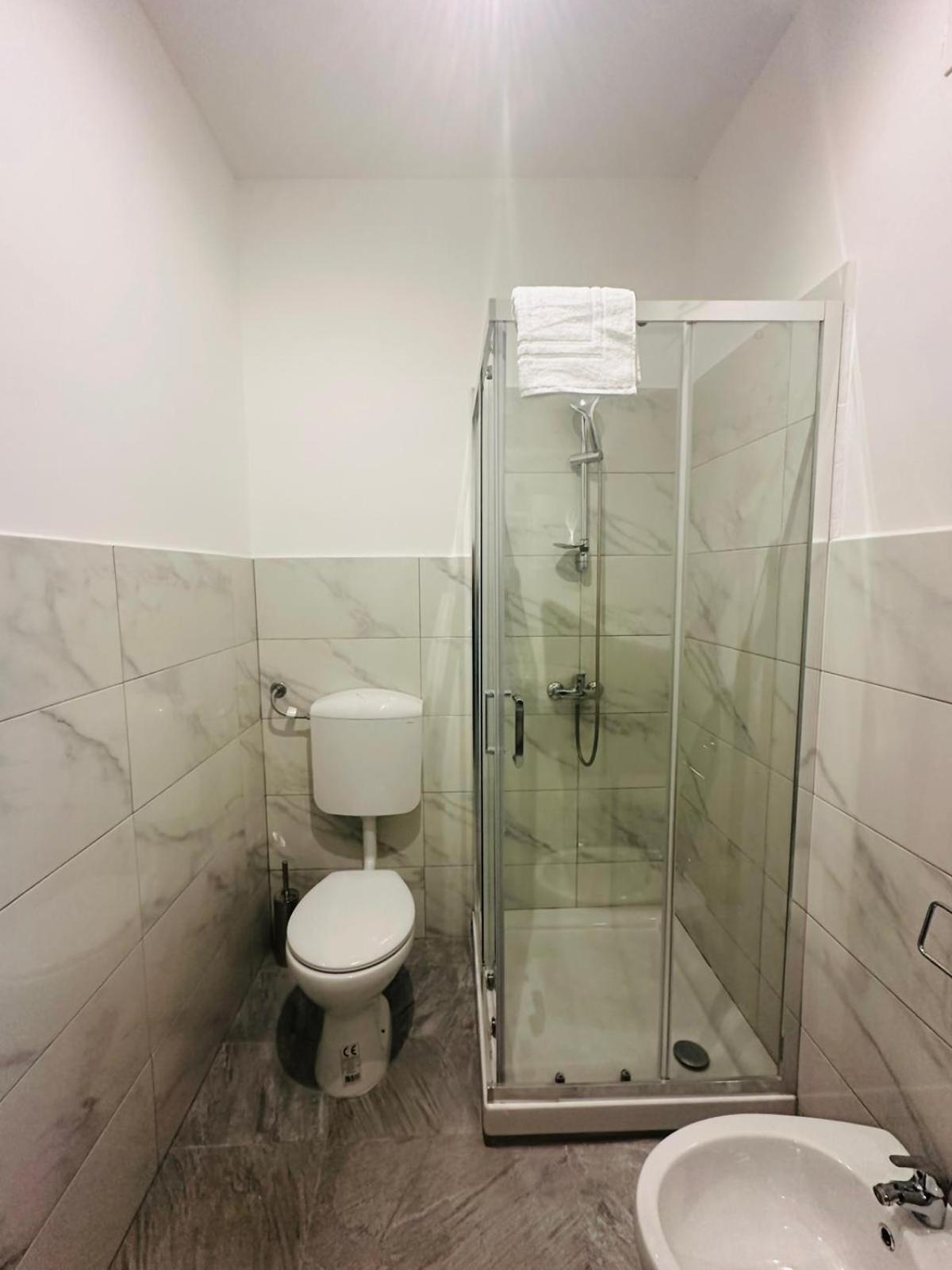 Casa Politeama Florio Apartman Palermo Kültér fotó