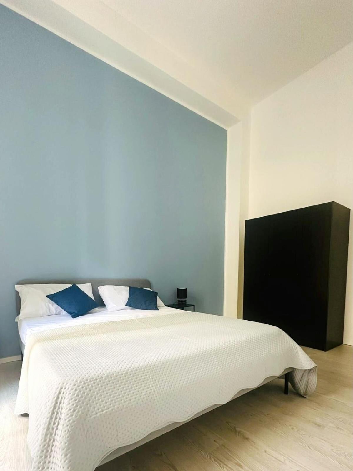 Casa Politeama Florio Apartman Palermo Kültér fotó