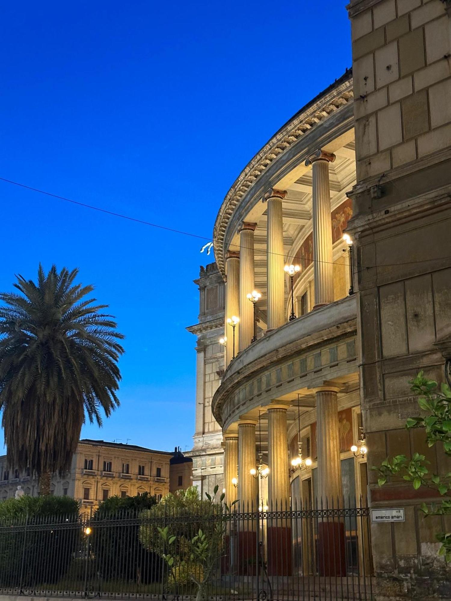 Casa Politeama Florio Apartman Palermo Kültér fotó